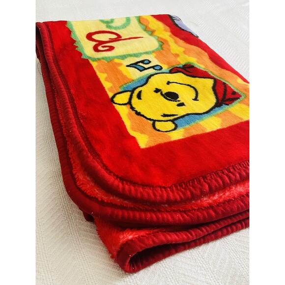 Vintage Winnie The Pooh Blanket Plush Purple Red Honey Bees Yellow Sweet Dreams - Picture 11 of 13